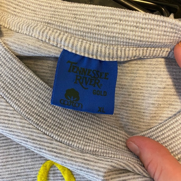 MENS DECOLORES STRIPPED TEE - Picture 3 of 4